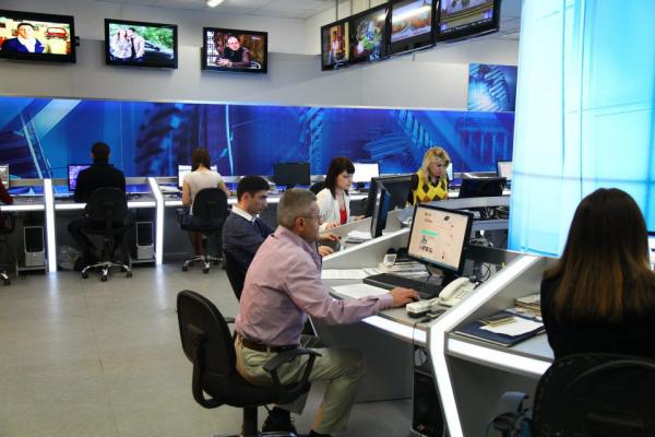 կենտրոն թիվի հեռուստաընկերություն кентрон тиви телевизионная компания kentron tv television company