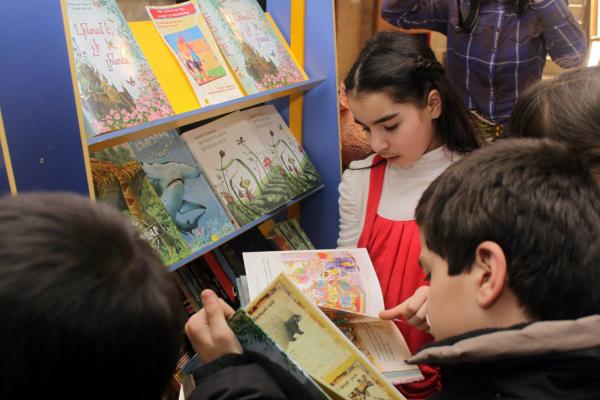 էդիթ պրինտ հրատարակչություն եվ գրախանութ издательство и книжный магазин эдит принт edit print publishing house bookshop