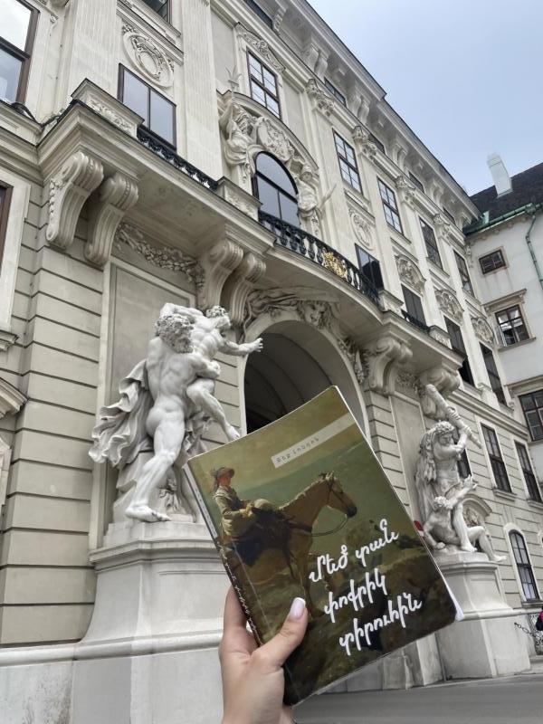 ջեք լոնդոն մեծ տան փոքրիկ տիրուհին