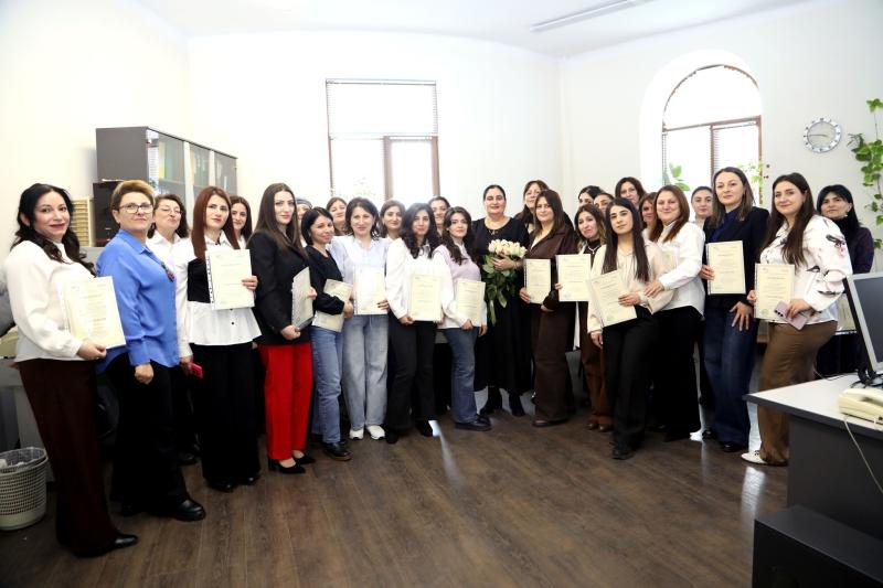 հաշվապահների պատրաստման դասընթաց արցախցի կանանց համար курсы по подготовки бухгалтеров для женщин арцаха training courses in accounting for women from artsakh