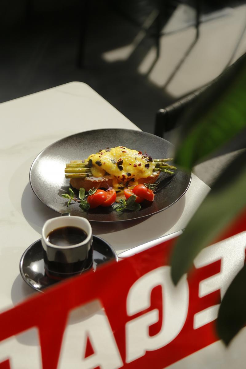 looking for a delicious and nutritious brekfast option come to segafredo