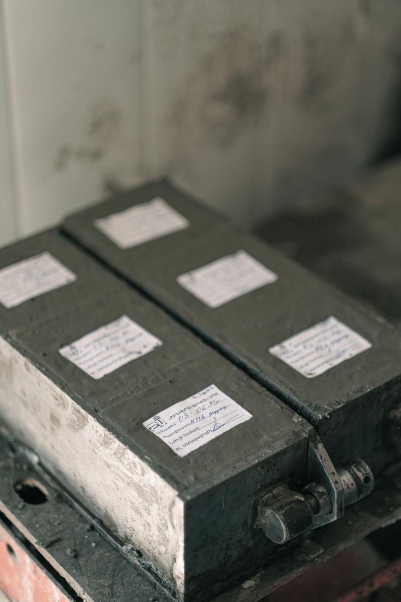 թարմ բետոնի ամրության փորձեր