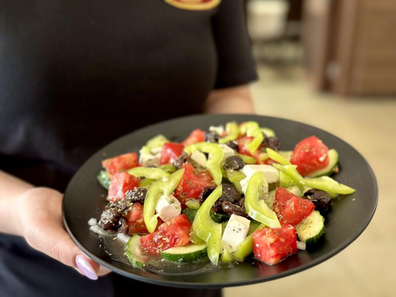 հունական աղցան greek salad