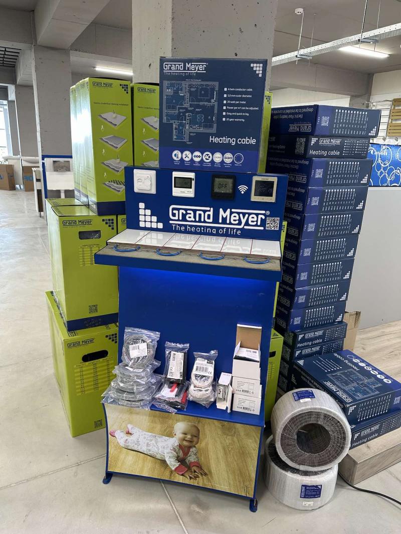 գրանդ մեյեր տաք հատակներ և թերմոռեգուլյատորներ электрический теплый пол grand meyer grand meyer heating cables and temperature controllers