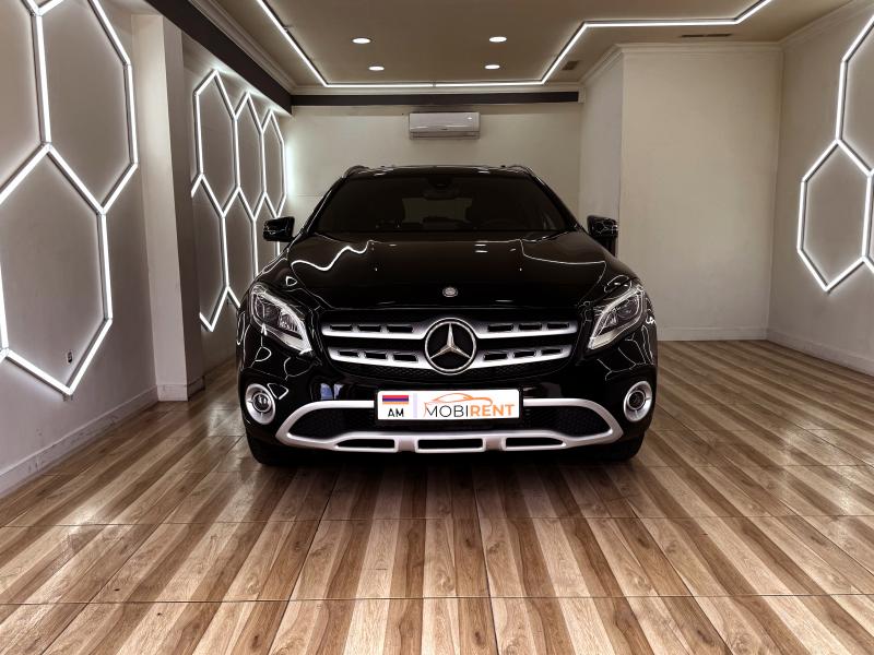 mercedez benz gla