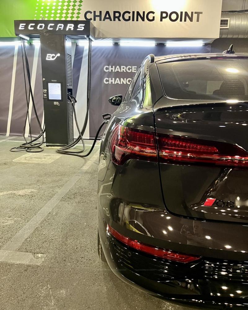 arshakunyats sas food court