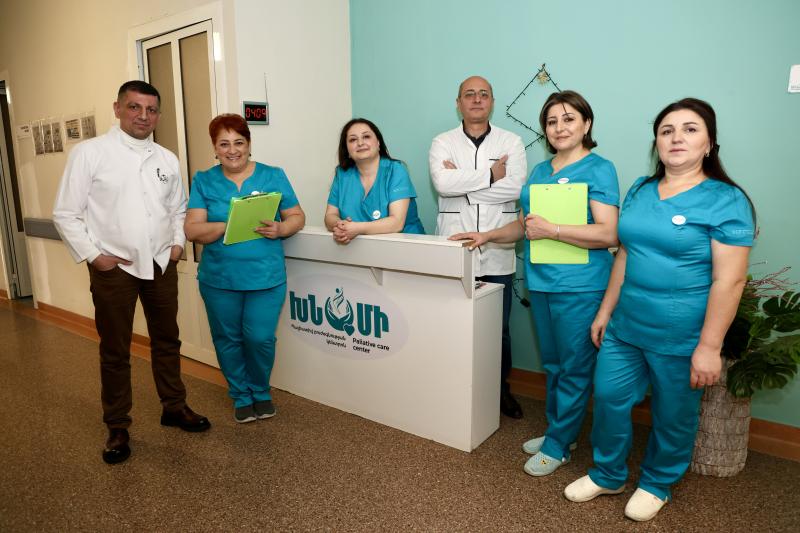 ե րբ դիմել պալիատիվ կենտրոն եթե անհրաժեշտ է սիմպտոմատիկ բուժում մշտական խնամք ցավի կառավարում հոգեբանական աջակցություն ընտանիքին