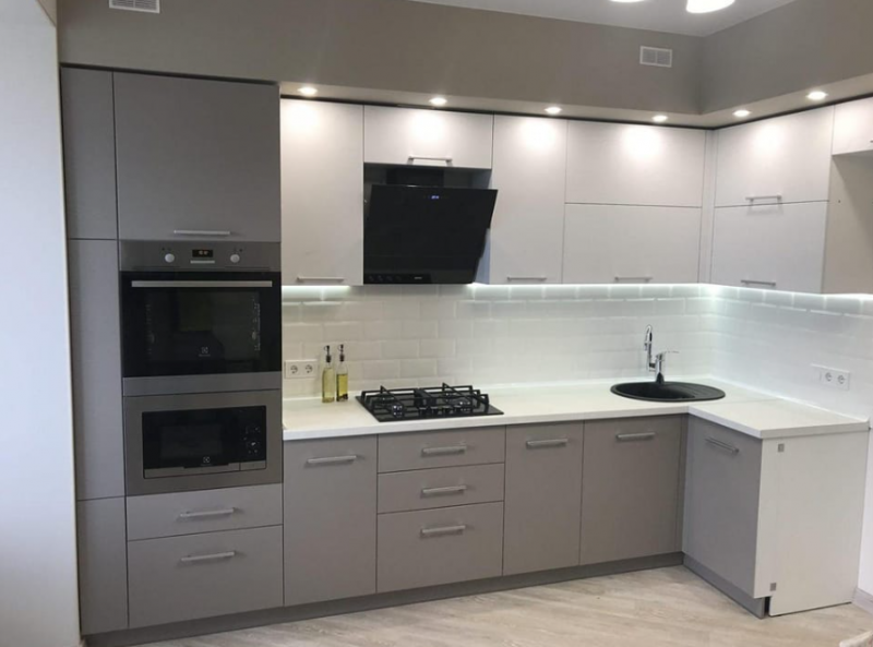 մա կոմ կահույքի արտադրամաս