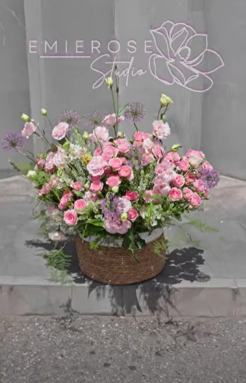 emie rose էմի ռոուզ ծաղկի սրահ եվ ջերմոցային տնտեսություն